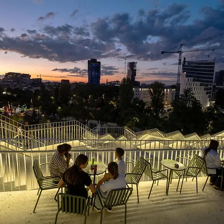 Art'appart Sunset - Center דירה