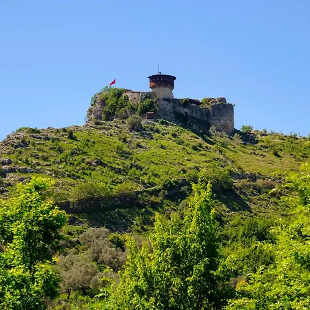 Art'appart Sunset - Center * טיראנה